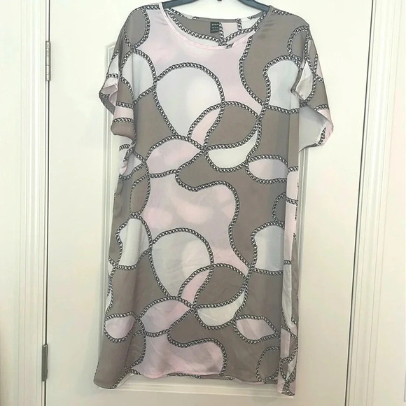 SHEIN Chain Print Sleeveless Blouse/Dress Size XL - Picture 1 of 4